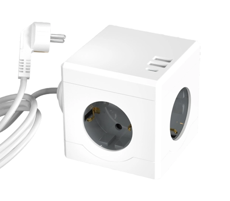 Multiprise cubique filaire E16-C avec 3 prises de style européen, 2 ports USB-A et 1 port USB-C